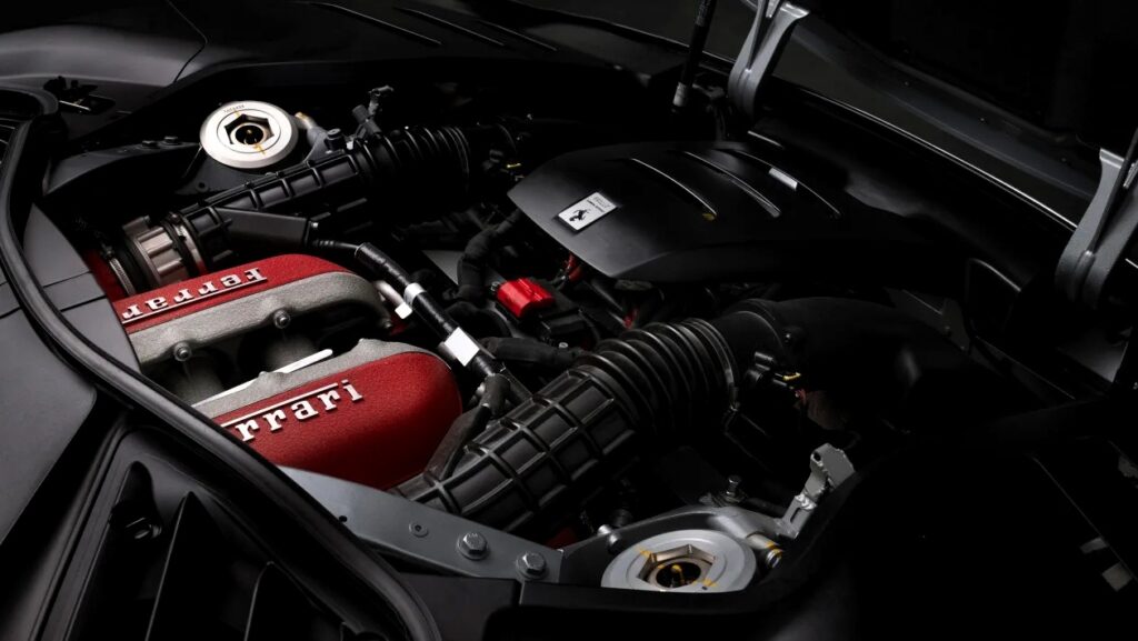 Двигатель нового Ferrari Purosangue SUV 2023